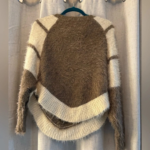 Egoist Sweater Multi-material with Pedal like design, stripes and mohair look. - Picture 6 of 12